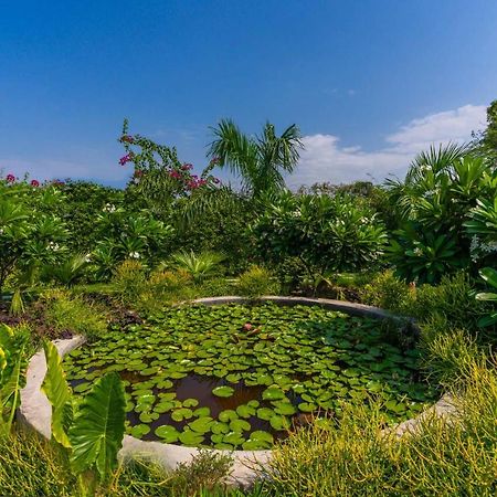 Stayvista'S Anantam - Luxury 4Br Villa With Huge Swimming Pool In Delhi New Delhi Exterior photo