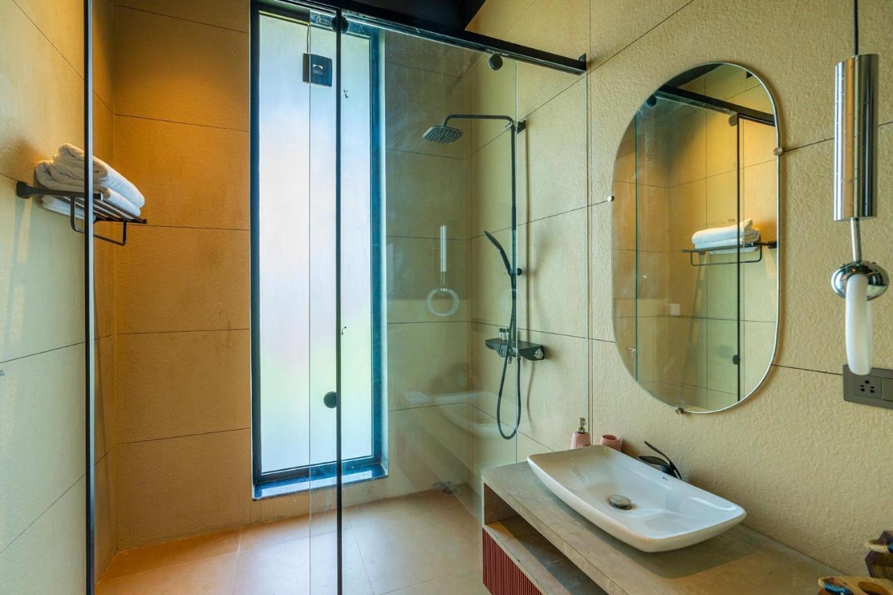 Stayvista'S Anantam - Luxury 4Br Villa With Huge Swimming Pool In Delhi New Delhi Exterior photo